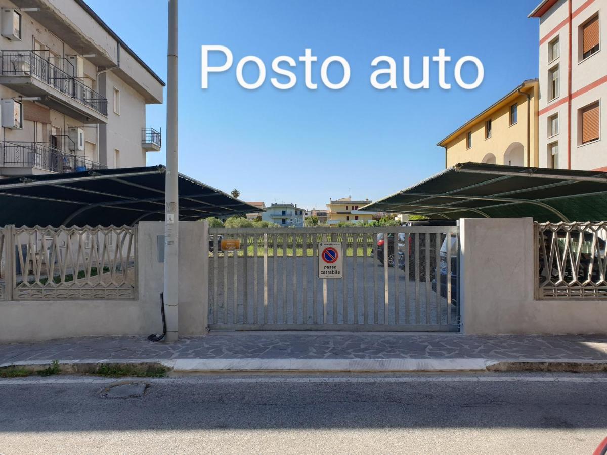 Residence Vittoria Alba Adriatica Esterno foto