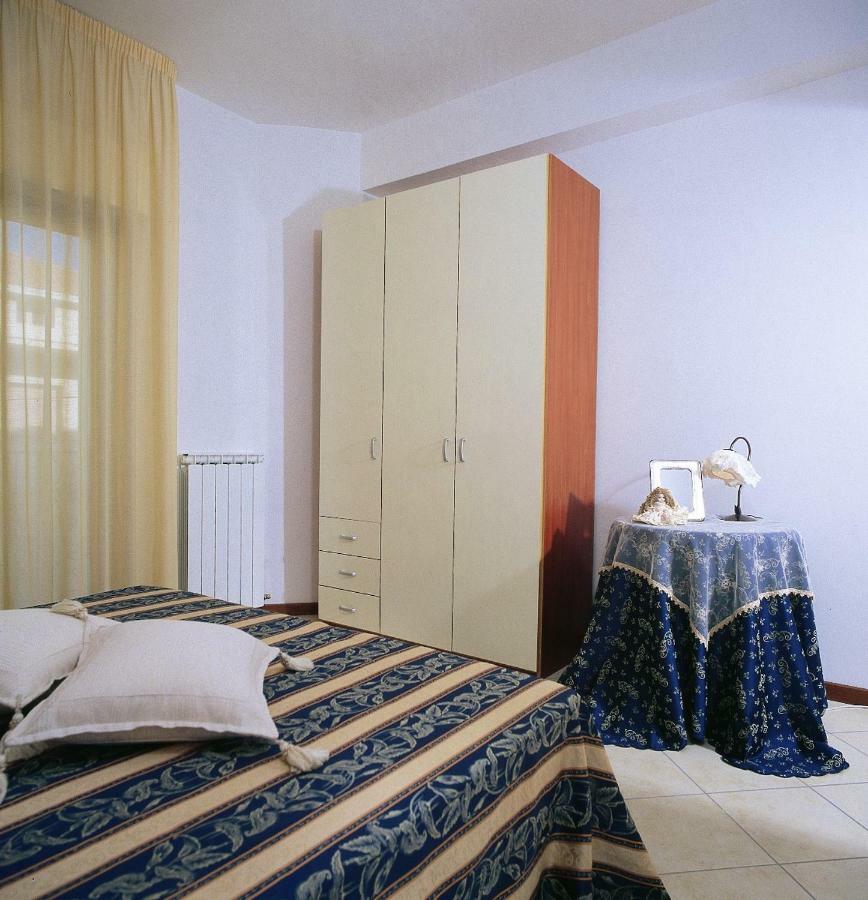 Residence Vittoria Alba Adriatica Esterno foto
